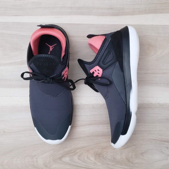 Jordan Other - Jordan Fly 89 Lae up Sneakers Anthracite Pink & Black Size 7Y